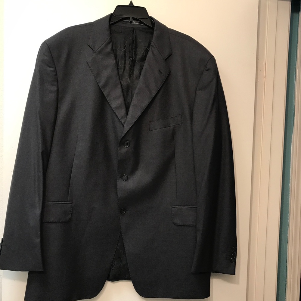 Grey 3 button down sports coat blazer